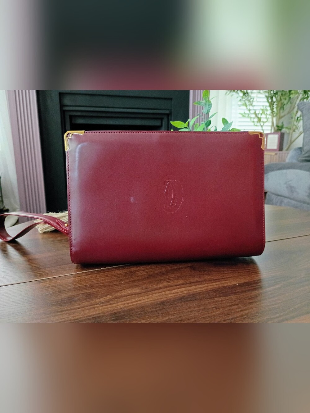 Authentic Vintage Must de Cartier Burgundy Leather Clutch Bag Gold Corners✨.